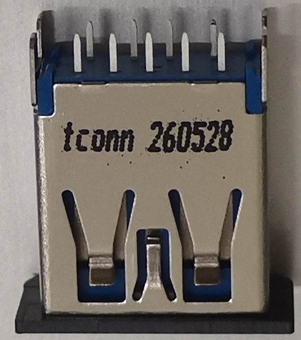 18-36090-5A63-0 USB 3.1 Gen2 Type-A コネクターボード